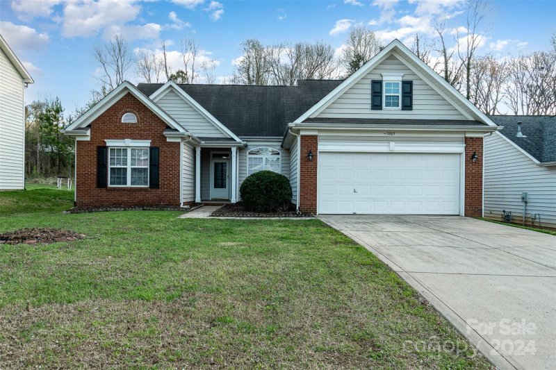 Property image 4 at 3805 Sipes Lane, Charlotte, NC 28269