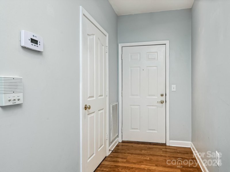 Property image 2 at 10617 Hill Point Court, Charlotte, NC 28262