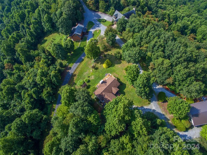 Property image 4 at 60 Songbird Court, Hendersonville, NC 28792