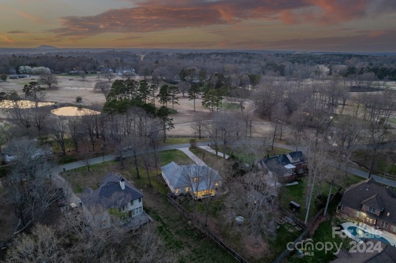 Property image 3 at 1510 Stoneyridge Drive, Charlotte, NC 28214