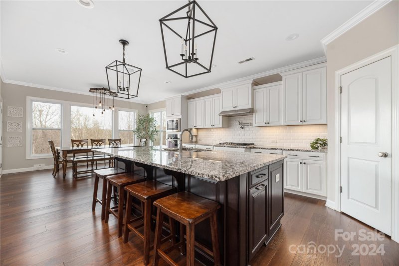 271 Walking Horse Trail