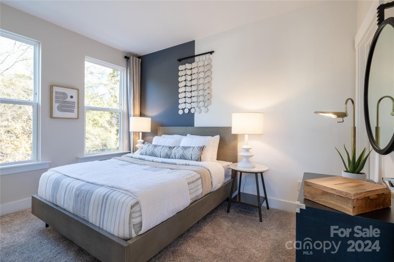 Property image 5 at 1027 Society Hill Lane, Charlotte, NC 28205