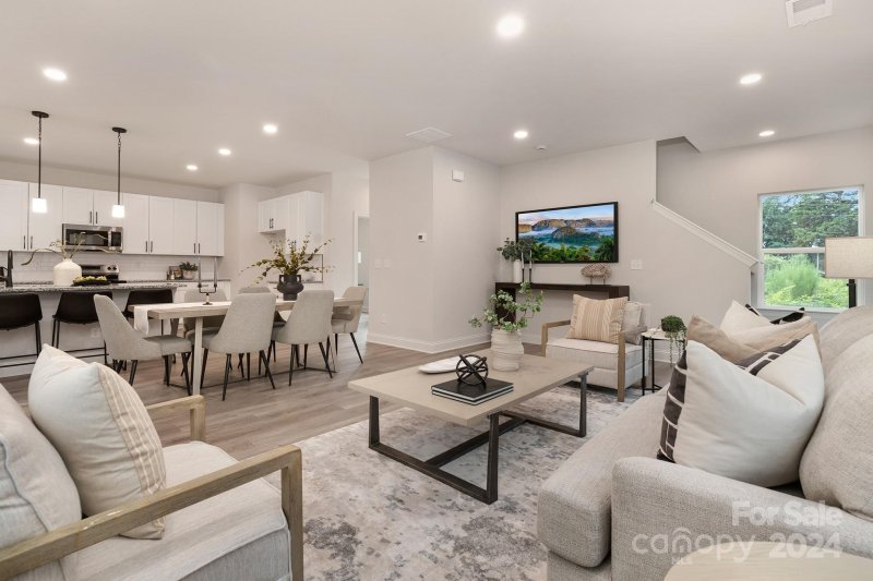 Property image 3 at 1237 Rosada Avenue, Charlotte, NC 28213