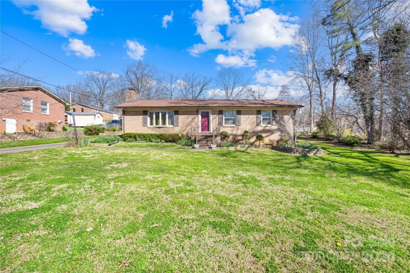 Property image 2 at 311 Bright Avenue, Bessemer City, NC 28016