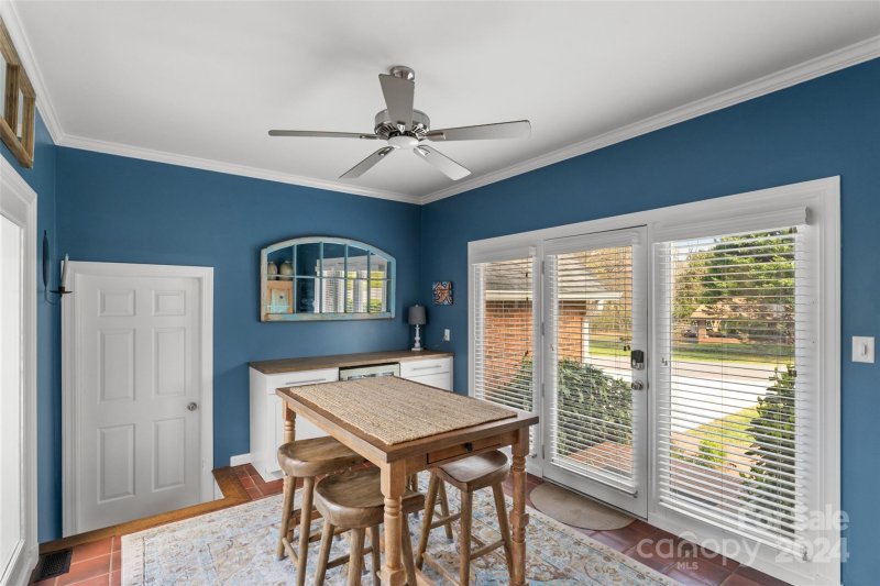 Property image 5 at 1898 Fairway Drive, Newton, NC 28658