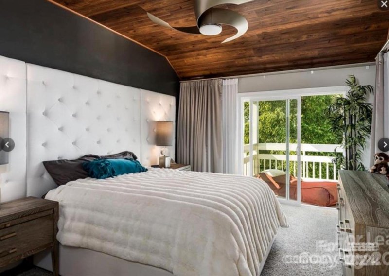 Property image 2 at 17925 Kings Point Drive, Cornelius, NC 28031