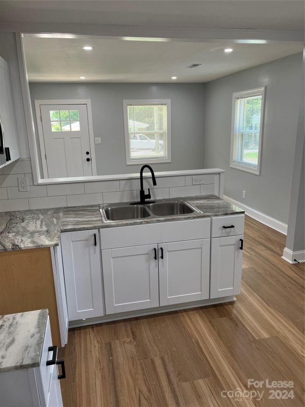 Property image 4 at 2518 Dundeen Street, Charlotte, NC 28216