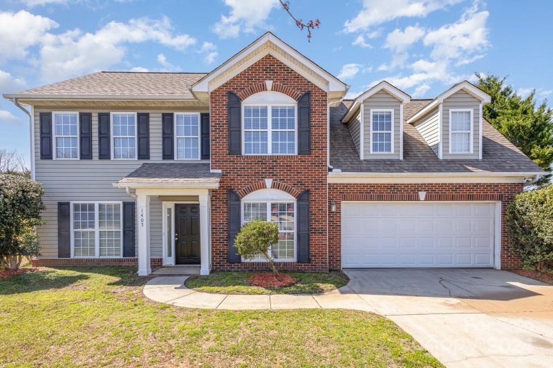 1405 Williamsburg Lane