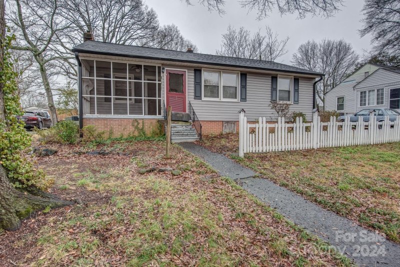 Property image 3 at 1315 Poston Circle, Gastonia, NC 28054