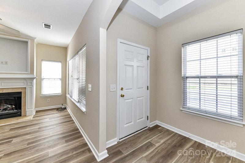 Property image 2 at 8826 Wandering Creek Way, Charlotte, NC 28227