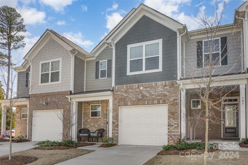Property image 2 at 707 Still Oak Trail, Tega Cay, SC 29708