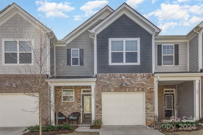 Property image 3 at 707 Still Oak Trail, Tega Cay, SC 29708