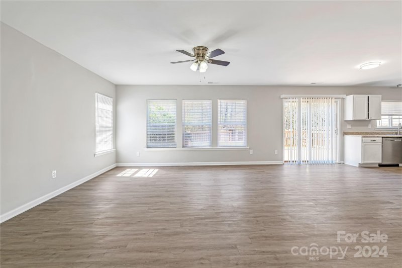 Property image 5 at 2724 Markham Woods Court, Charlotte, NC 28214