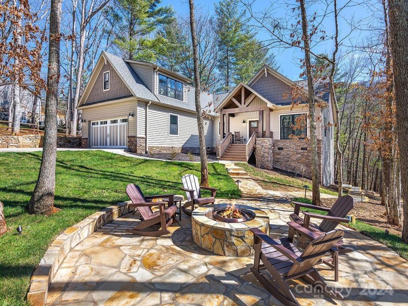 93 Farm Valley Court