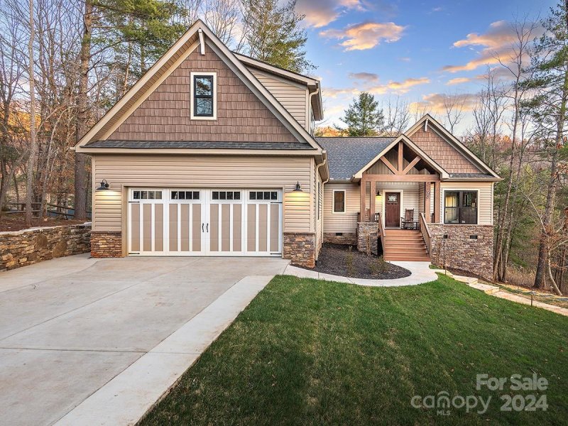 Property image 2 at 93 Farm Valley Court, Weaverville, NC 28787