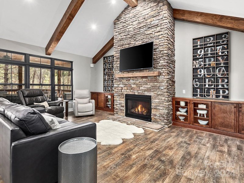 Property image 4 at 93 Farm Valley Court, Weaverville, NC 28787