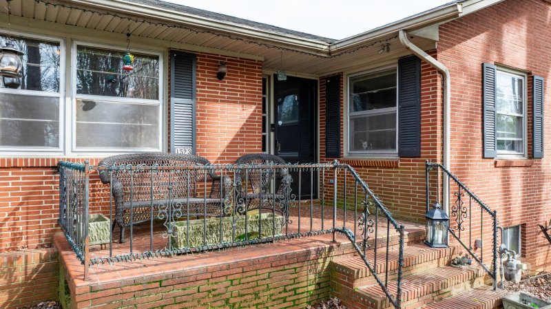 Property image 4 at 1523 Brentwood Drive, Newton, NC 28658