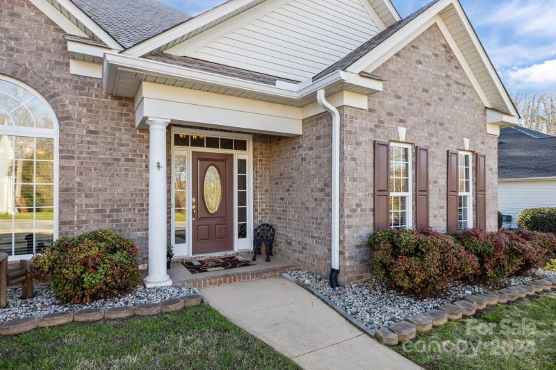 Property image 5 at 7733 Woodcrest Drive, Stanley, NC 28164