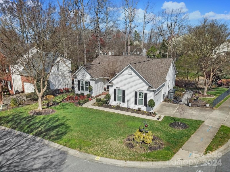 Property image 2 at 13627 Toka Court, Huntersville, NC 28078