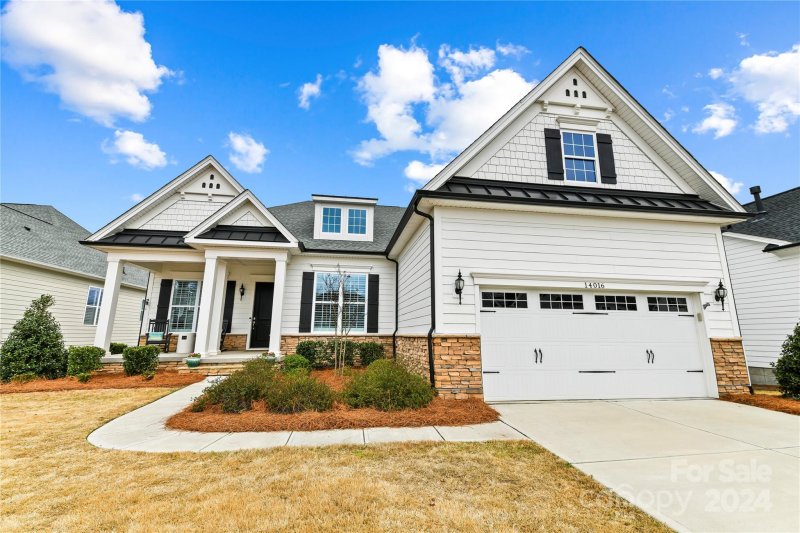 Property image 3 at 14016 Little Spring Court, Charlotte, NC 28278