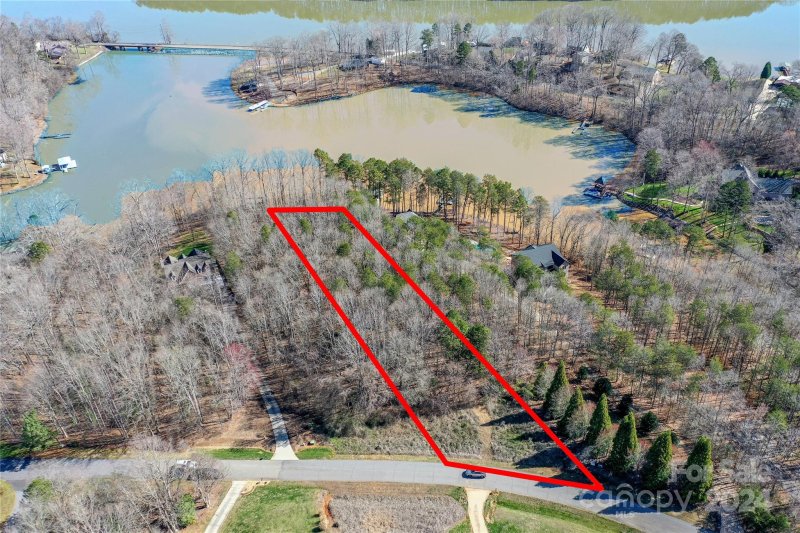 Property image 4 at 7816 Long Bay Parkway, Catawba, NC 28609