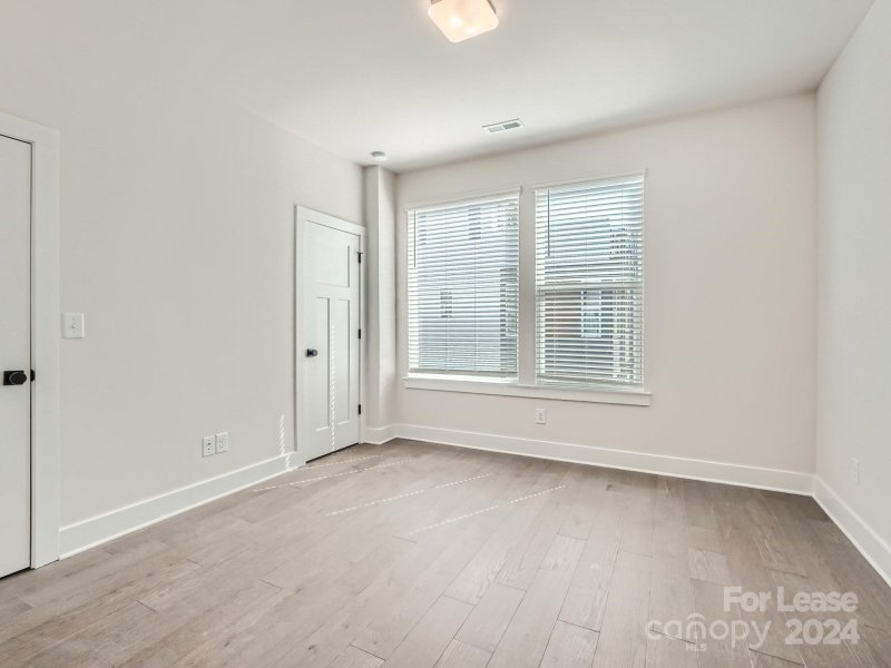 Property image 5 at 6012 Irwins Branch Drive, Charlotte, NC 28217