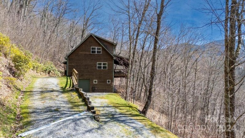 Property image 5 at 601 Parkway Drive, Maggie Valley, NC 28751