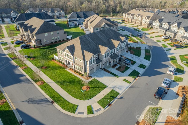 Property image 3 at 5654 Garrow Glen Road, Charlotte, NC 28278