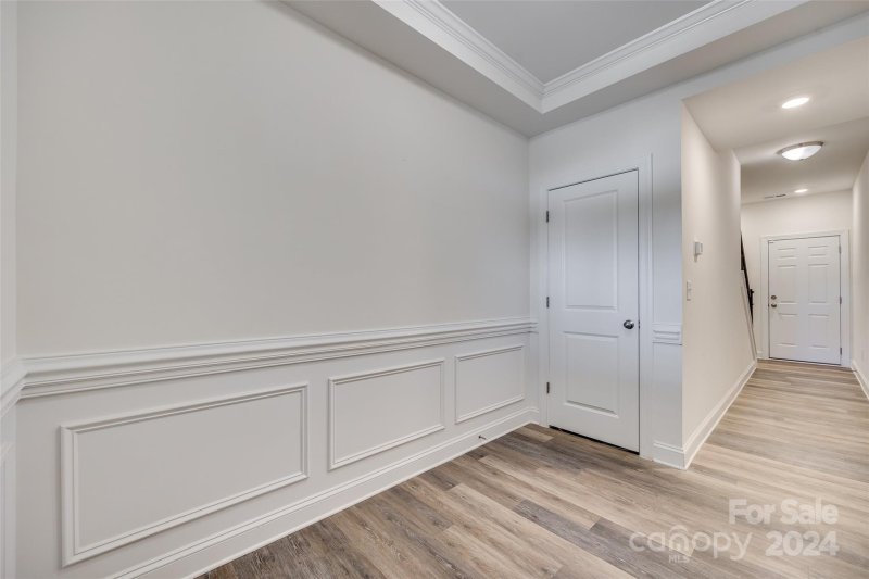 Property image 3 at 10323 Glenmere Creek Circle, Charlotte, NC 28262