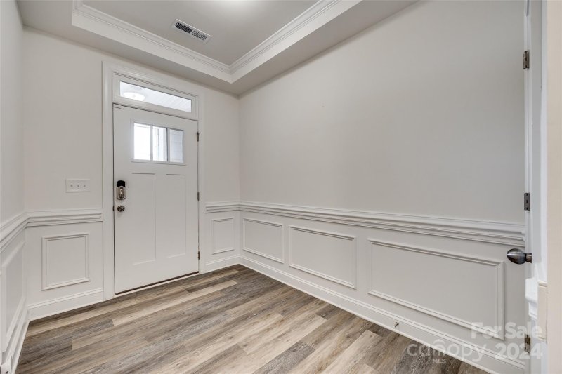 Property image 4 at 10323 Glenmere Creek Circle, Charlotte, NC 28262