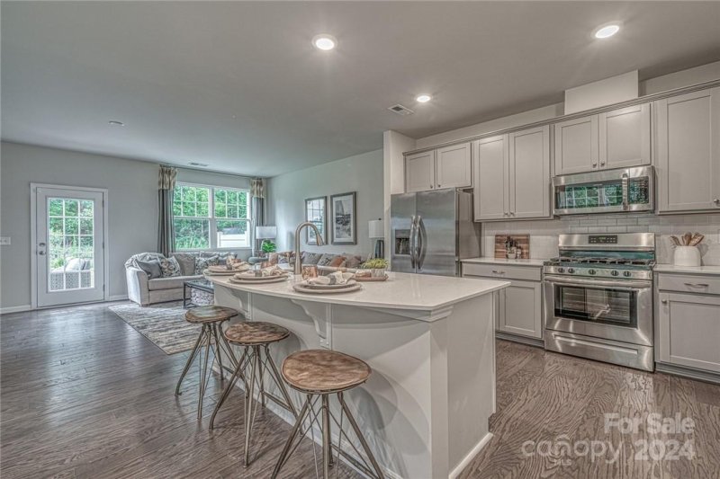 Property image 4 at 6048 Chelsea Oaks Ridge, Tega Cay, SC 29708