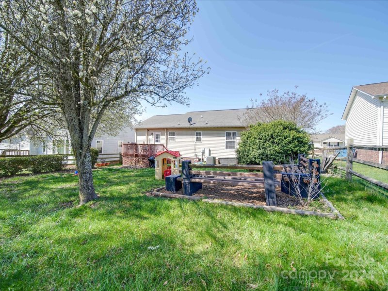 Property image 4 at 1006 Braxton Drive, Concord, NC 28025