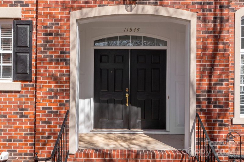 Property image 4 at 11544 Dartington Ridge Lane, Charlotte, NC 28262