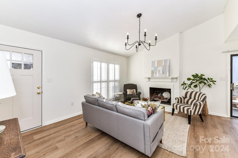 Property image 5 at 7036 Stoneridge Road, Charlotte, NC 28226