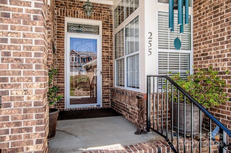 Property image 4 at 255 Fox Hollow Road, Mooresville, NC 28117