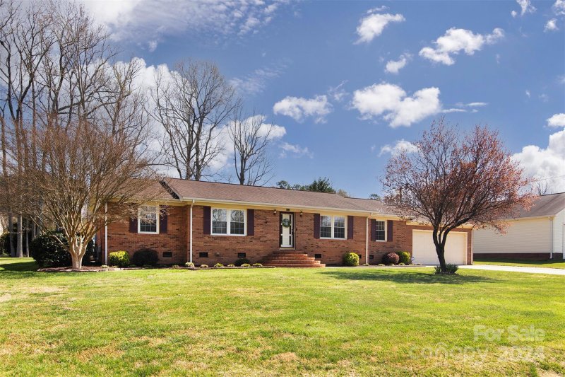 Property image 2 at 6570 Weldon Circle, Concord, NC 28027