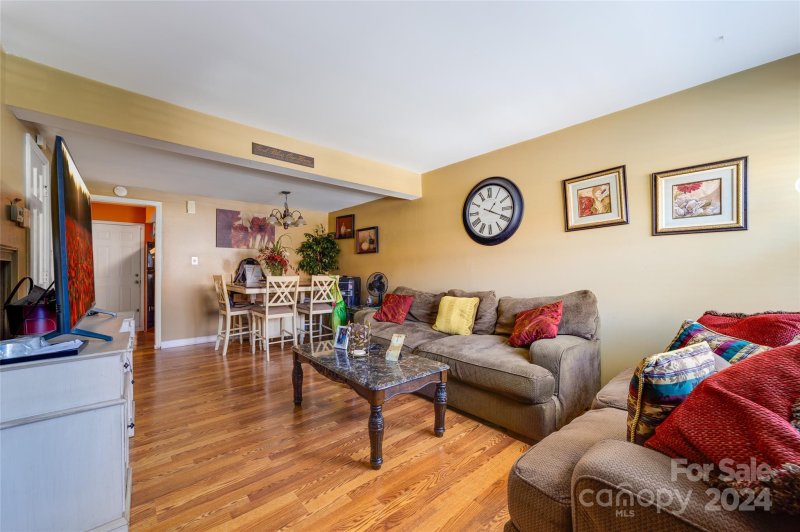 Property image 2 at 1236 Archdale Drive, Charlotte, NC 28217