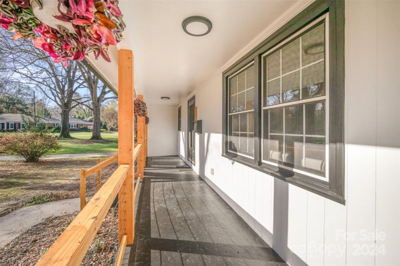 Property image 3 at 1117 Edgewood Circle, Gastonia, NC 28052