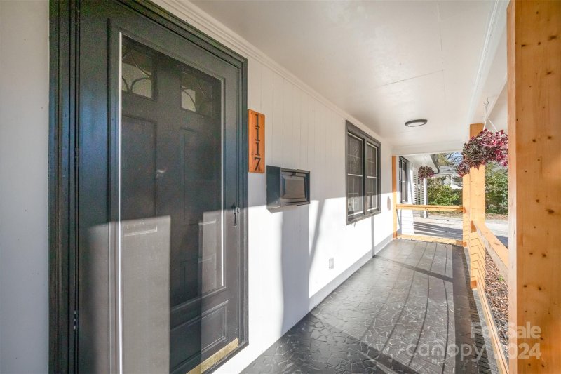 Property image 4 at 1117 Edgewood Circle, Gastonia, NC 28052