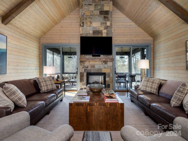 Property image 4 at 810 Green Hollow Lane, Brevard, NC 28712