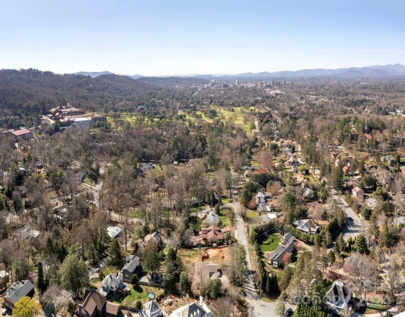 Property image 5 at 253 Country Club Road, Asheville, NC 28804