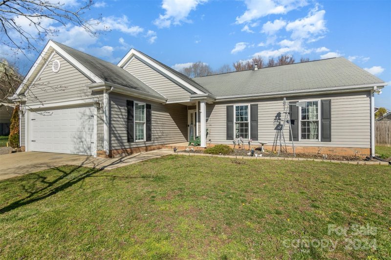 Property image 2 at 603 Viking Place, Concord, NC 28025