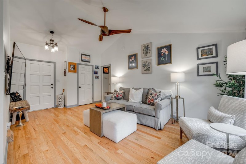 Property image 4 at 212 Fox Run Drive, Fort Mill, SC 29715