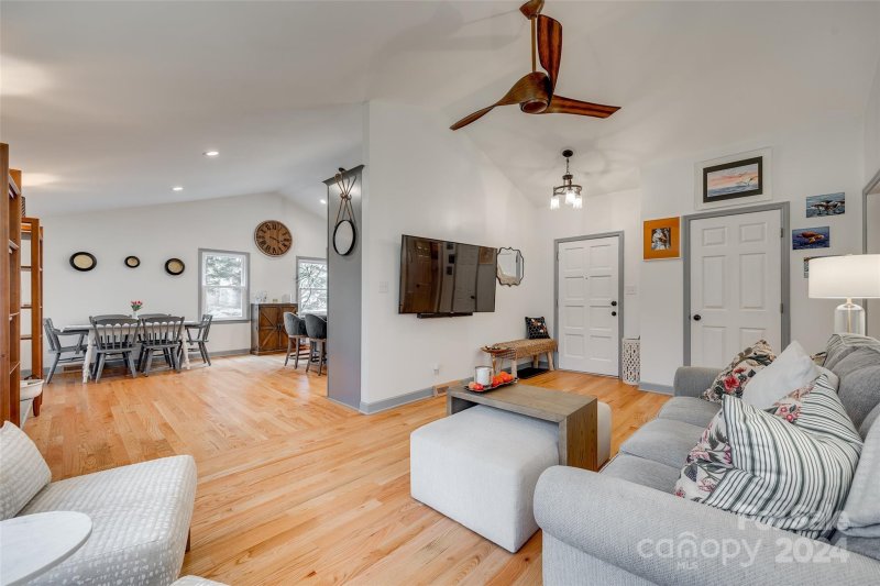 Property image 5 at 212 Fox Run Drive, Fort Mill, SC 29715
