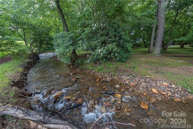 Property image 5 at 24 Chaucer Road, Black Mountain, NC 28711