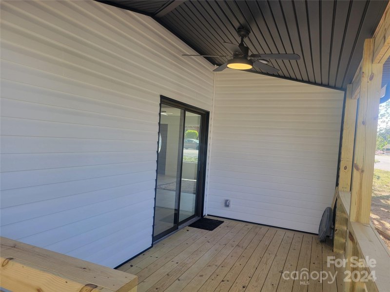 Property image 4 at 1502 Mccormick Avenue, Gastonia, NC 28054