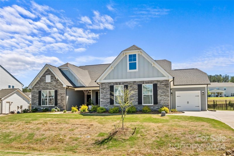 Property image 2 at 602 Yucatan Drive, Waxhaw, NC 28173