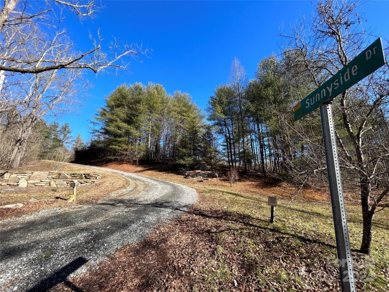 Property image 4 of 25 Sunnyside Drive in Big Laurel Mountain, Marshall, NC 28753