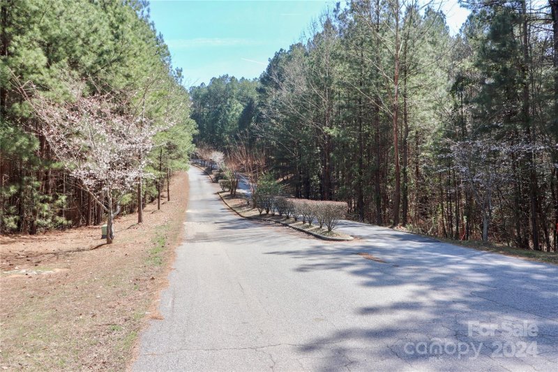 Property image 3 at 104 Jenwood Court, Statesville, NC 28677