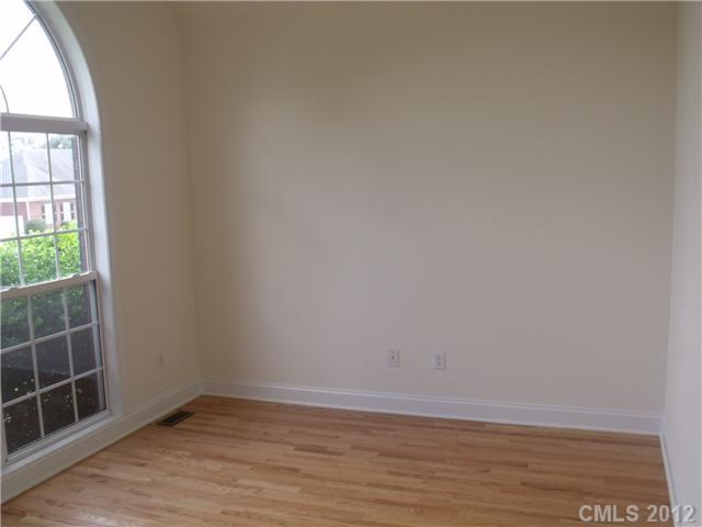 Property image 3 at 171 Eaglecrest Drive, Matthews, NC 28104